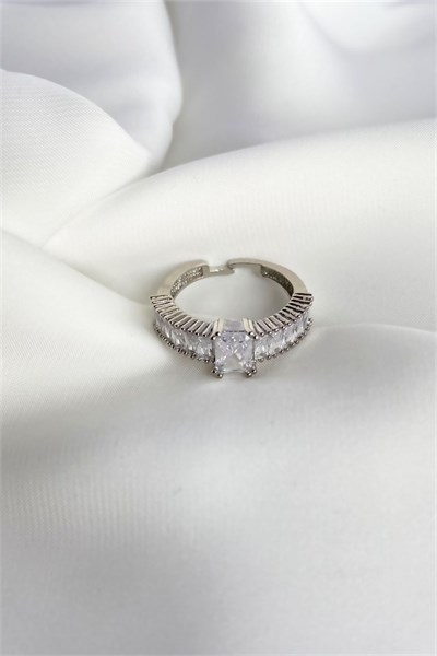 Silver Zircon Stone Detail Ring