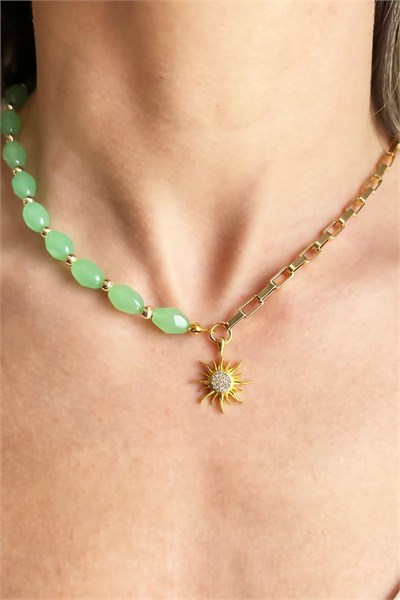 Sun Winged Green Stone and Chain Necklace