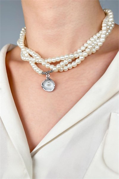 Oyster Winged Spiral Pearl Necklace - White
