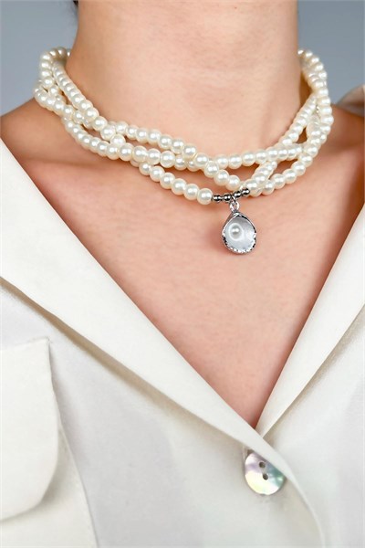 Oyster Winged Spiral Pearl Necklace - White