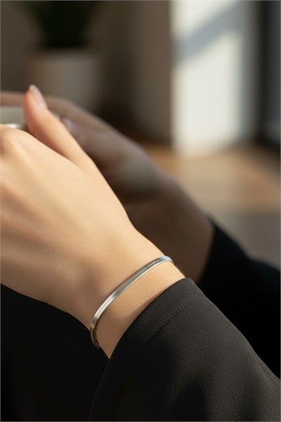 Italian Chain Model Xuping Non-Tarnish Silver Women’s Bracelet