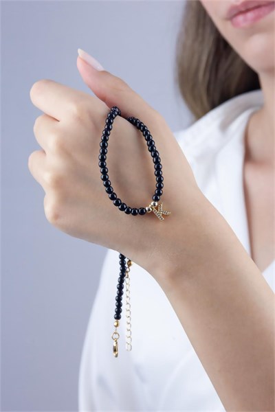 K Letter Black Pearl Design Necklace