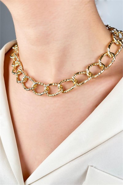 Cut Model Chain Necklace - Gold