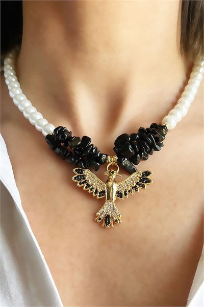 Broken Natural Stone Phoenix Detailed Pearl Necklace