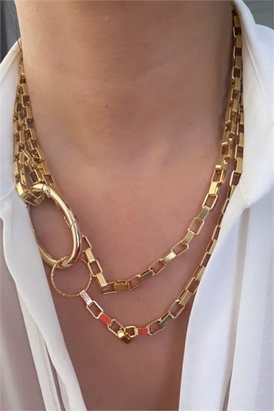 Clasp Geometric Shape Chain Necklace