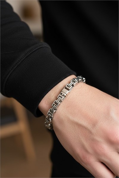 Men’s King-Chain Stainless Steel Bracelet - Silver-Tone, 5 mm Wide, Bold Masculine Design