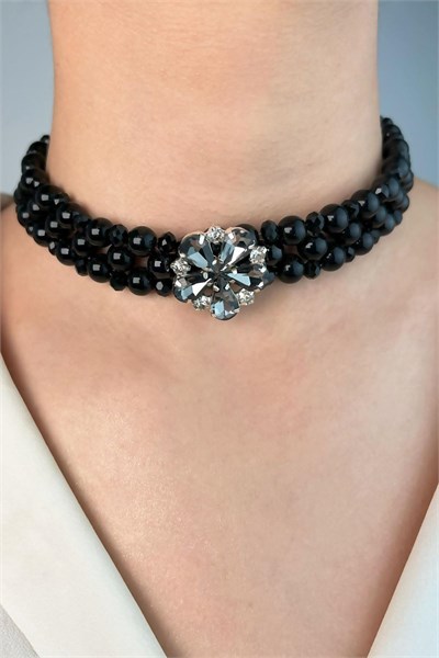 Crystal Flower Black Choker Pearl Necklace