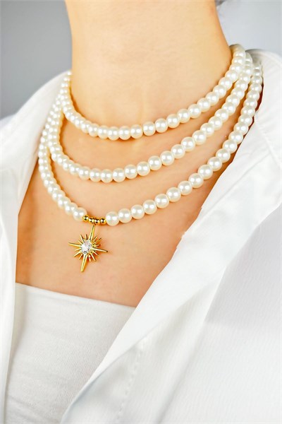 Northern Star Tip Three Row Pearl Necklace