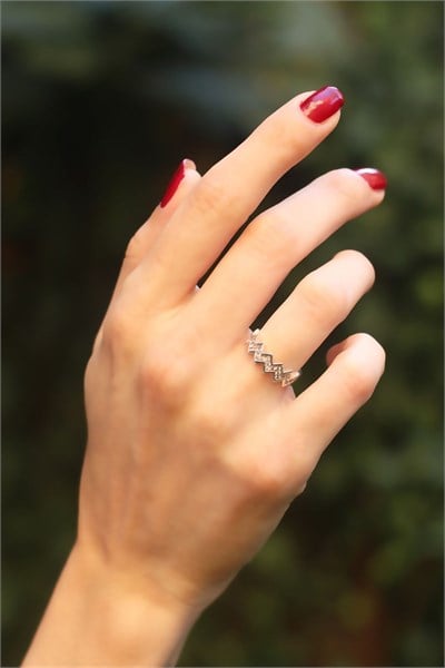 Stone-Detail Silver Color Design Ring