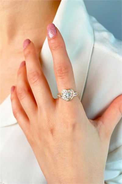 Stone-Heart Asymmetrical Ring - Gold