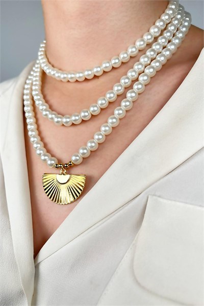 Fan Model Three-Row Design Pearl Necklace - Gold