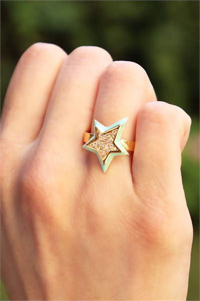 Green Star Stone Design Ring