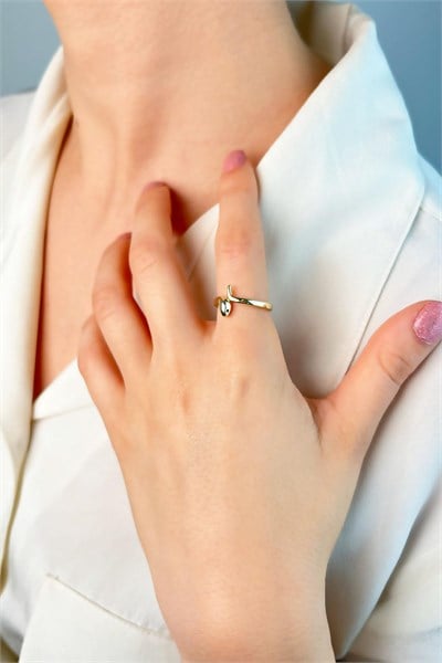 Snake Model Ring - Gold