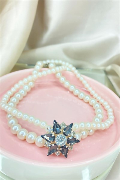 Star Crystal Tipped Pearl Necklace - Black