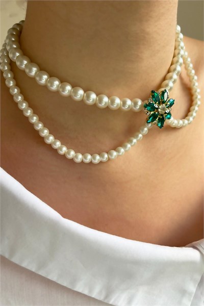 Star Crystal Tipped Pearl Necklace - Green