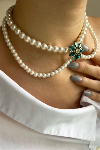 Star Crystal Tipped Pearl Necklace - Green
