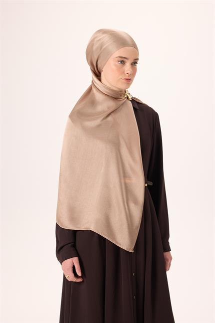 Silk Home Janjan Tek Taraflı Şal Parlak Dokulu Sütlü Kahve 75x200