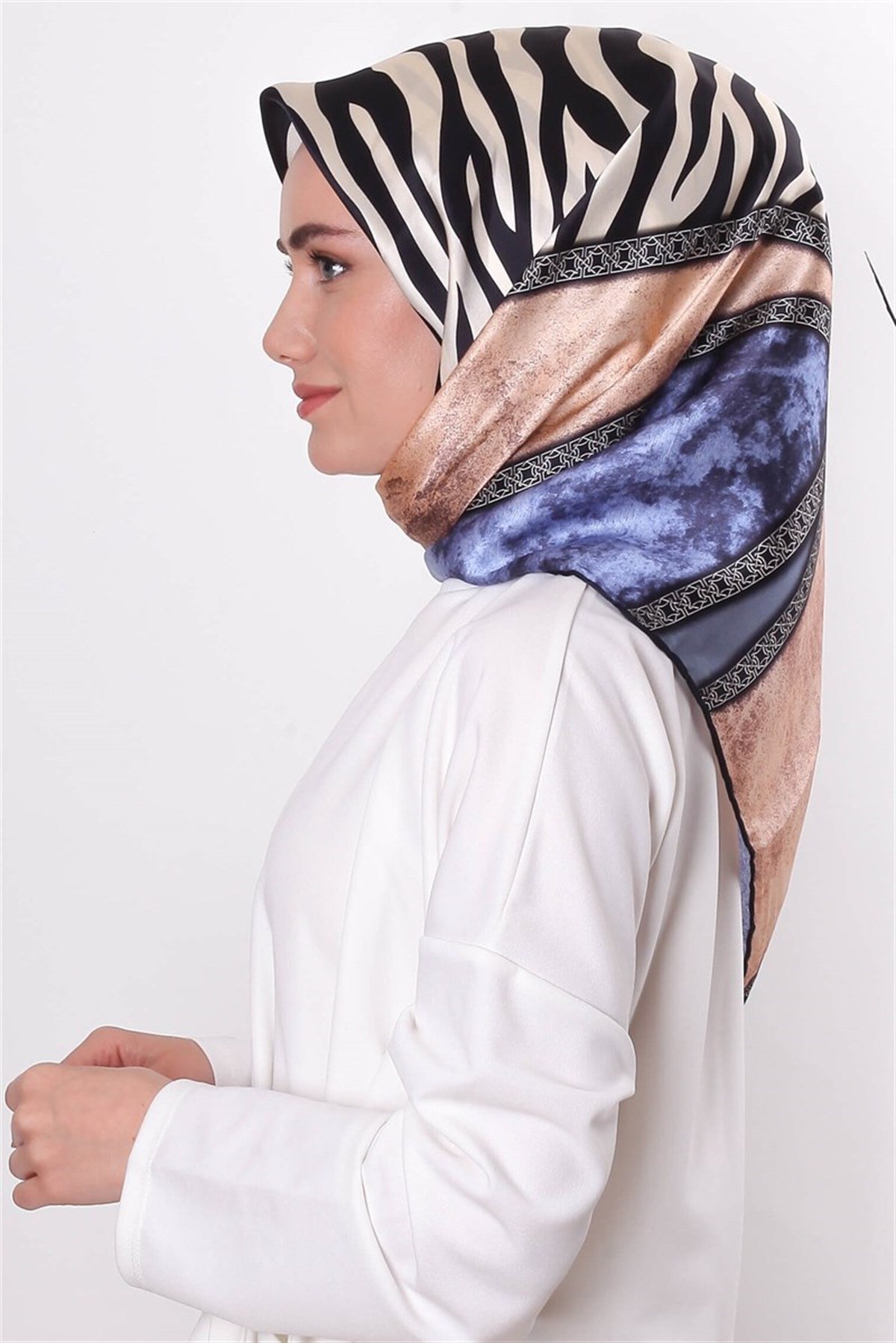 Silk Home %100 Sura İpek Eşarp 11285-15