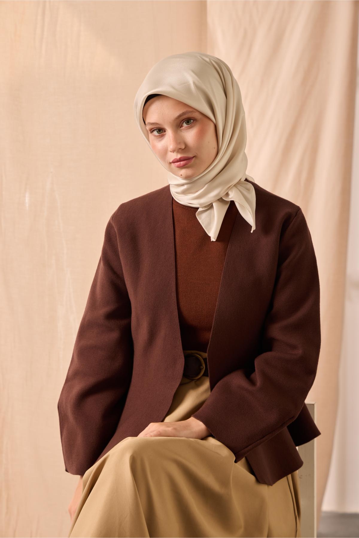 Silk Home SHiny ScarfSilk Home Düz SHiny Eşarp 75006-62