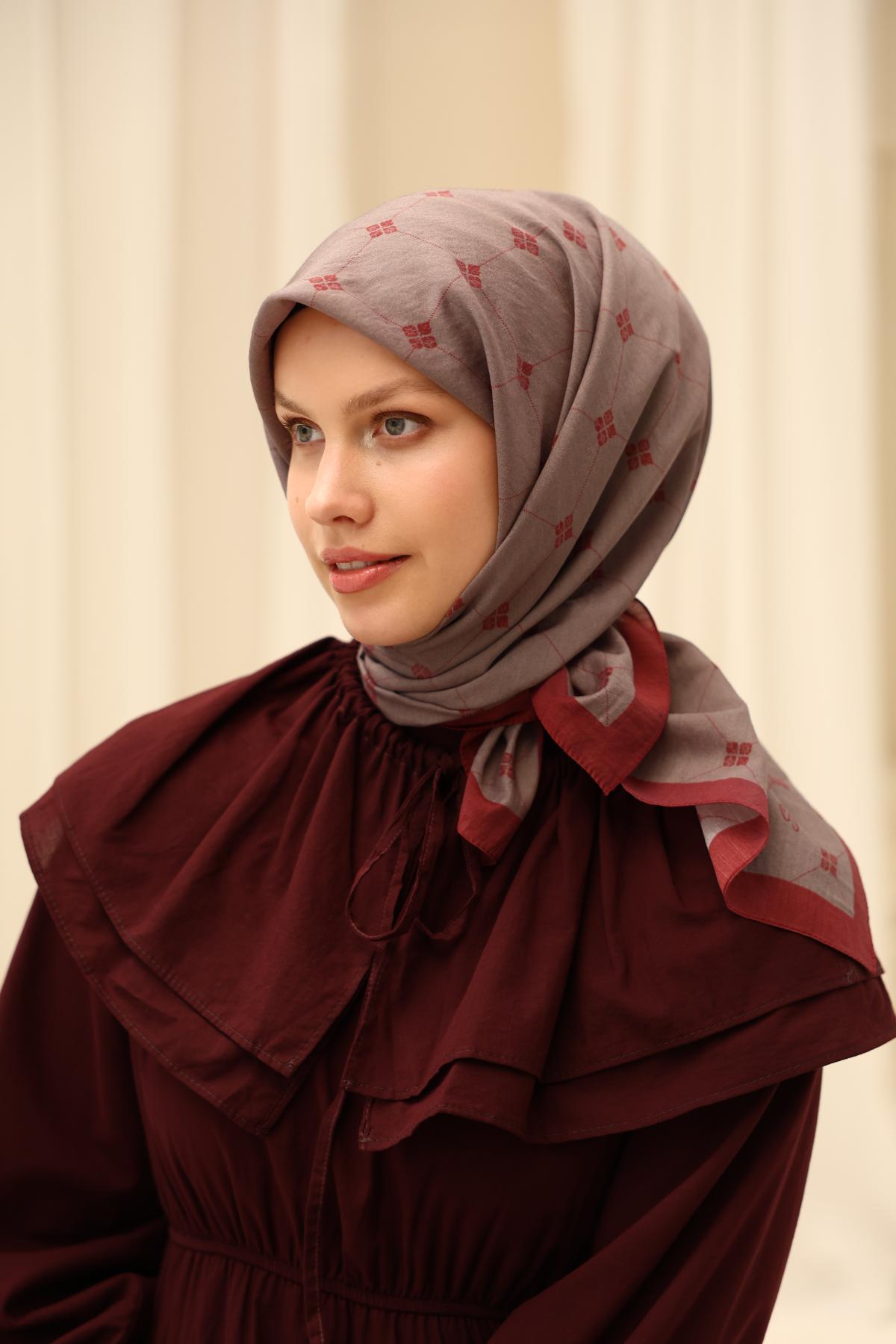 Silk Home Olinda EşarpSilk Home Olinda Eşarp 48001-77