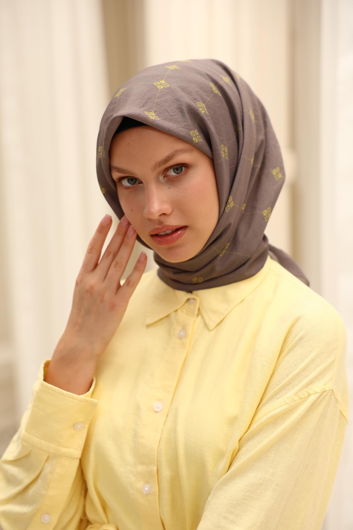 Silk Home Olinda EşarpSilk Home Olinda Eşarp 48001-78