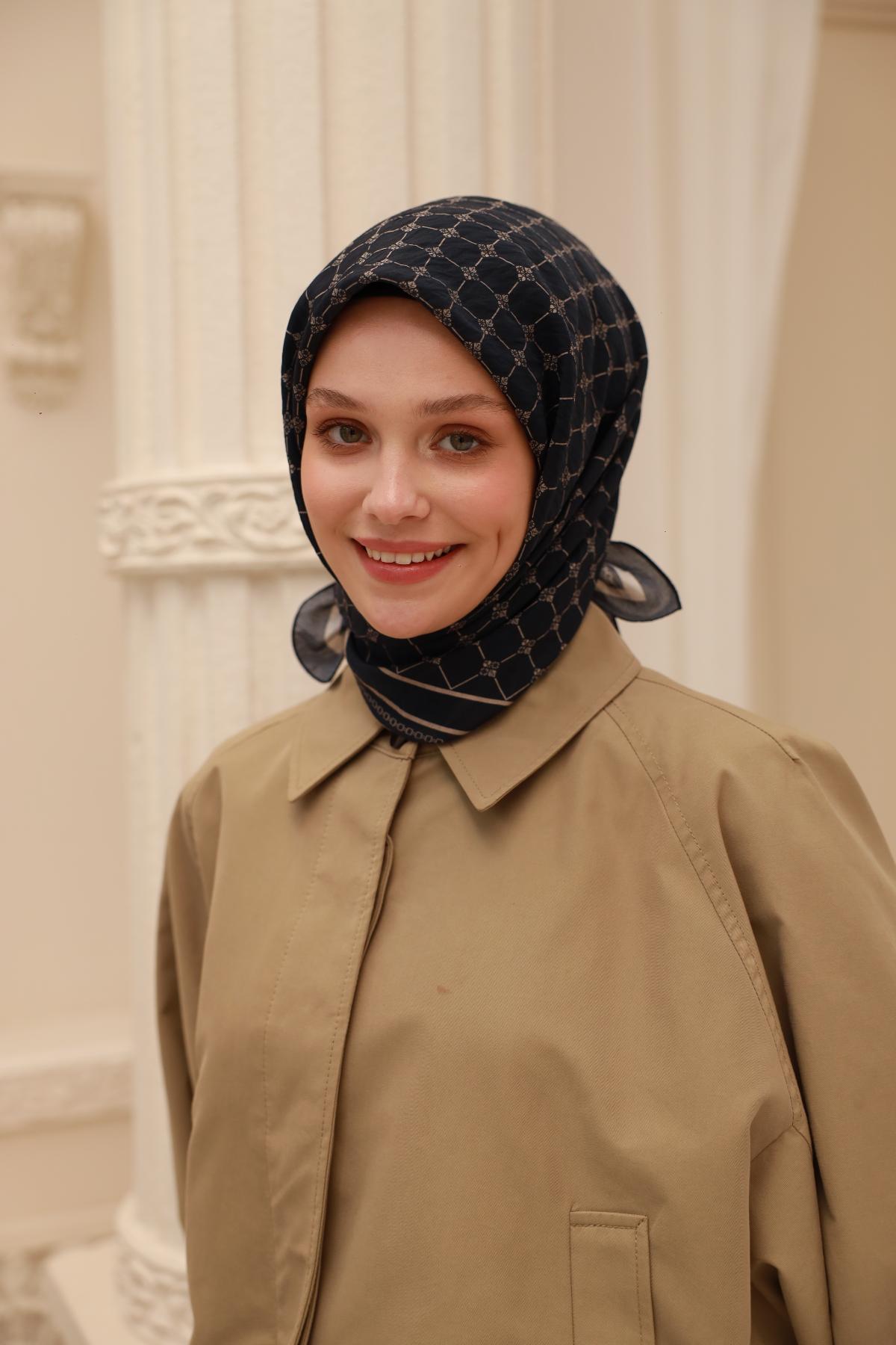 Silk Home Olinda EşarpSilk Home Olinda Eşarp 48004-74