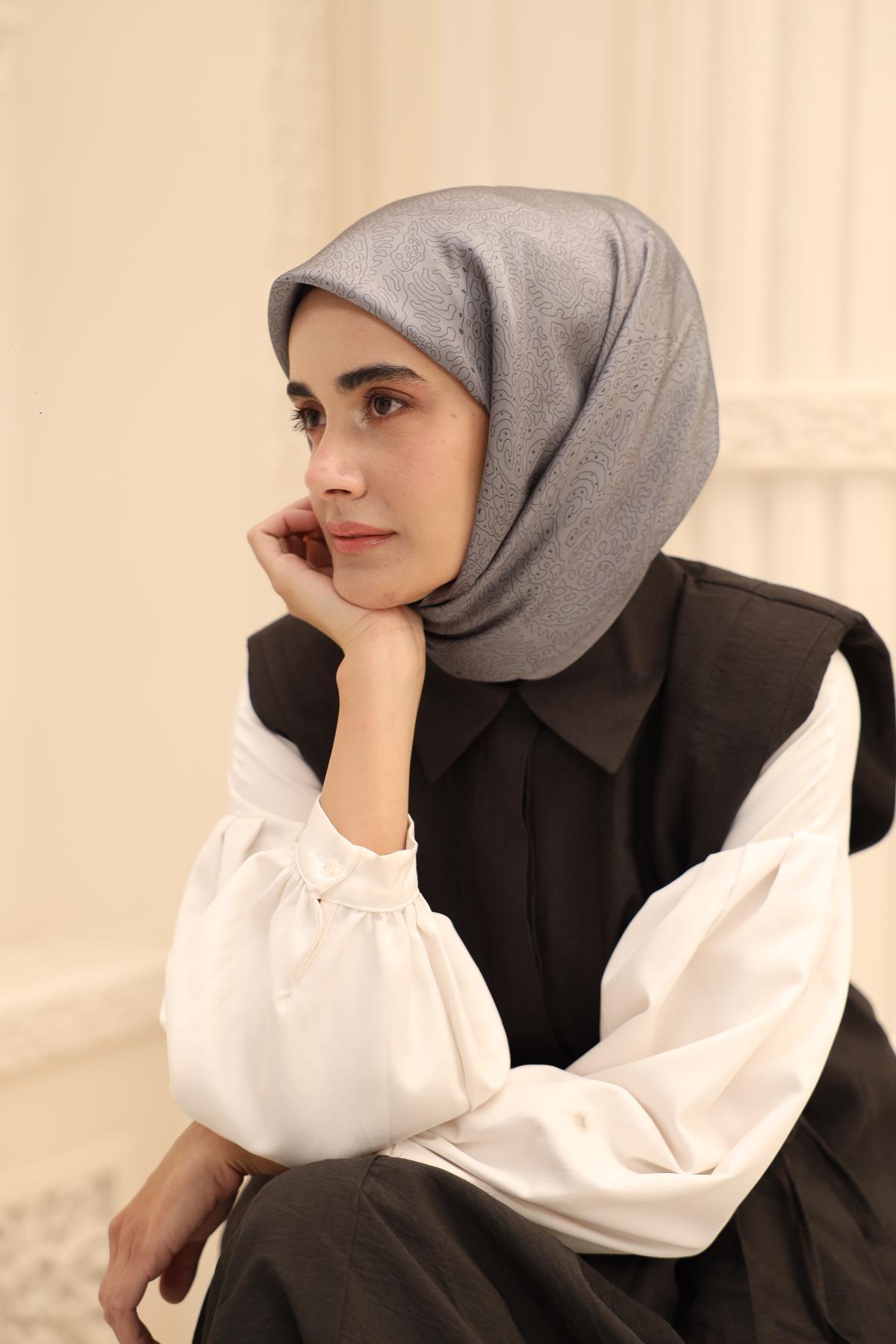 Silk Home SHiny ScarfSilk Home SHiny Eşarp 75009-08