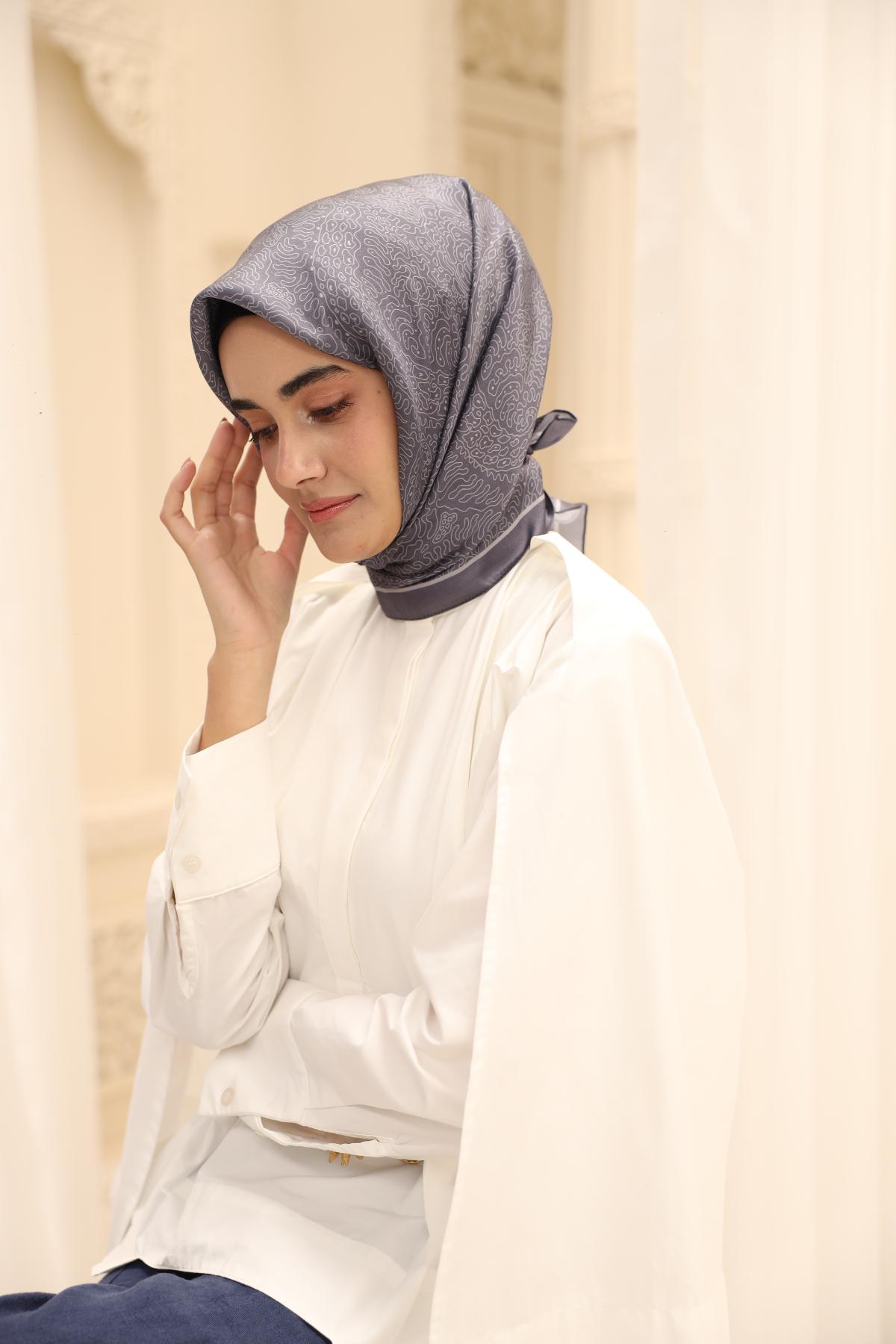 Silk Home SHiny ScarfSilk Home SHiny Eşarp 75009-10