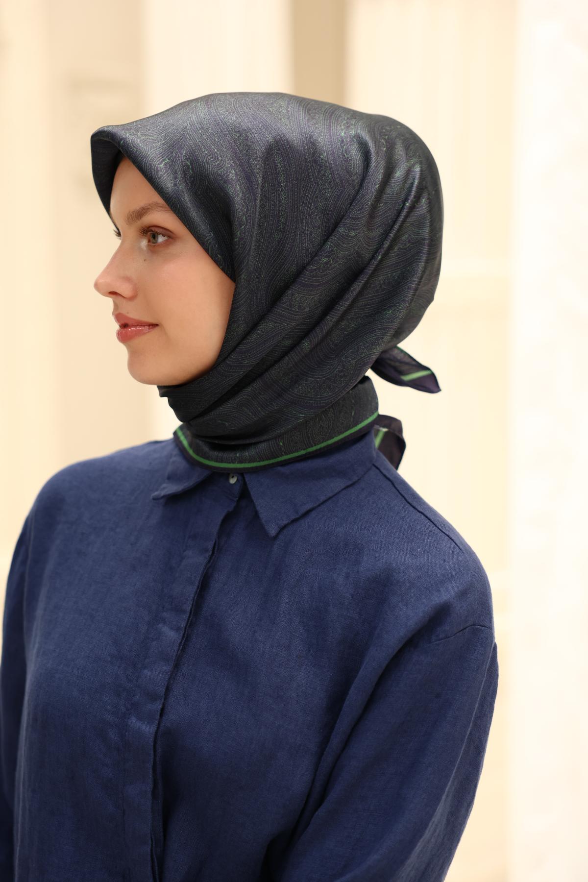 Silk Home SHiny ScarfSilk Home SHiny Eşarp 75010-26