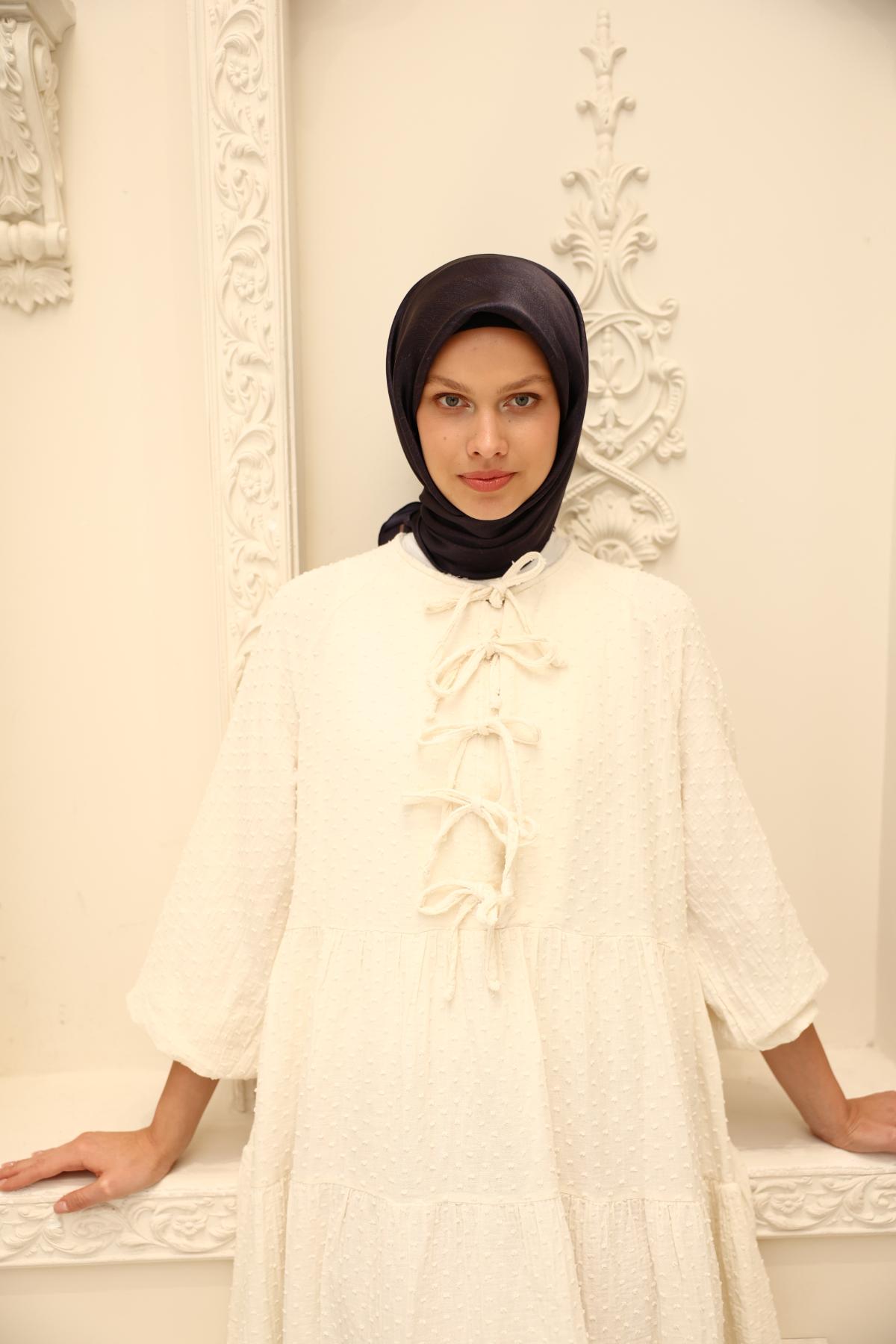 Silk Home SHiny ScarfSilk Home SHiny Eşarp 75010-27