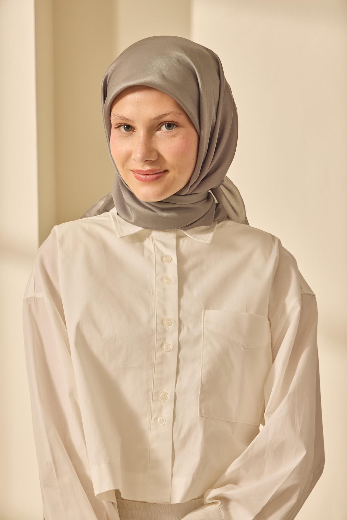 Silk Home SHiny ScarfSilk Home SHiny Eşarp 75011-10