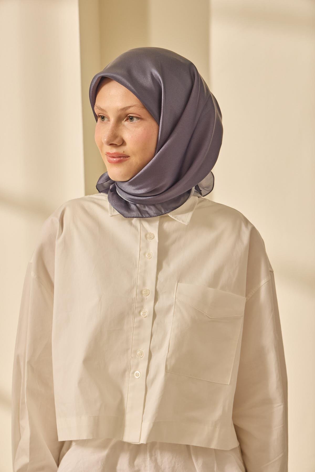 Silk Home SHiny ScarfSilk Home SHiny Eşarp 75011-17