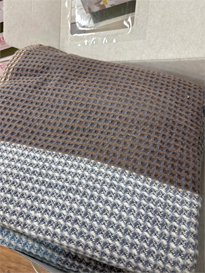 Sesli Comfort Kahve Mavi Bej Skoç Pamuk Örme Battaniye 200x220 Çift Kişilik Battal