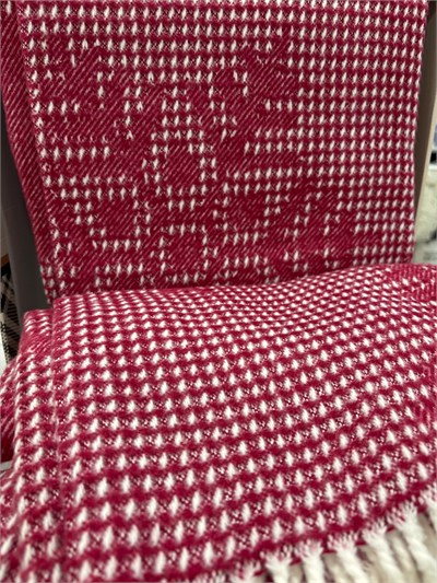 Sesli Comfort Kırmızı Skoç Pamuk Örme Battaniye 200x220 Çift Kişilik Battal