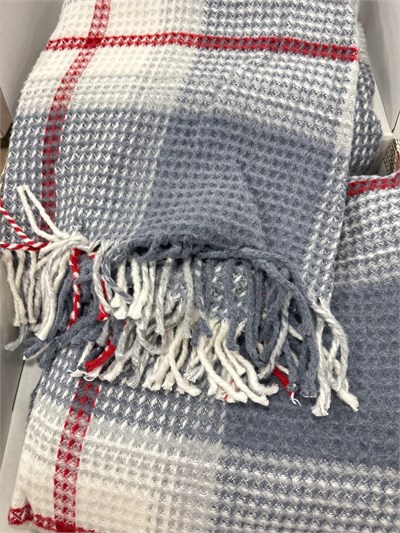Sesli Comfort Mavi Kırmızı Ekose Skoç Pamuk Örme Battaniye 200x220 Çift Kişilik Battal