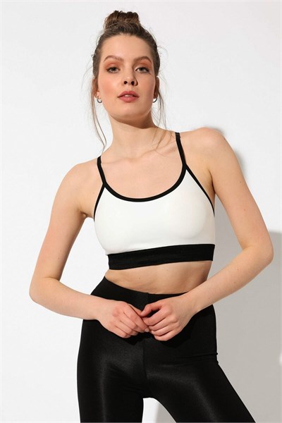 Kadın Beyaz Çapraz Ince Ip Askılı Destekli Spor Sütyeni