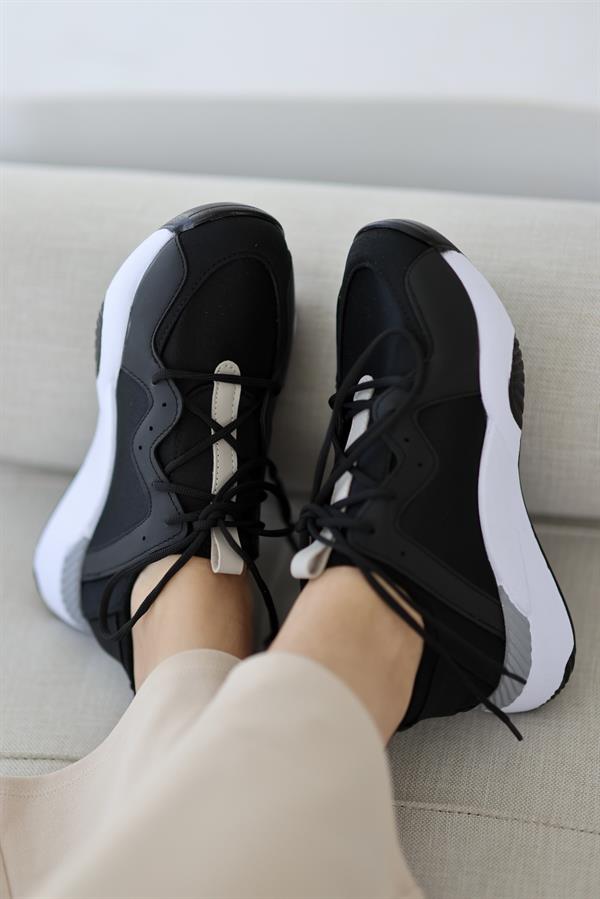 Alanna Bağcık Detaylı Kadın Spor Ayakkabı- SİYAH