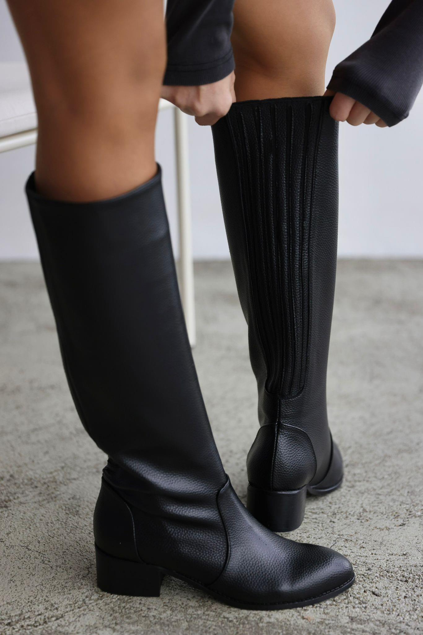Magenta Lastik Detaylı Topuklu Kadın Çizme - SİYAH