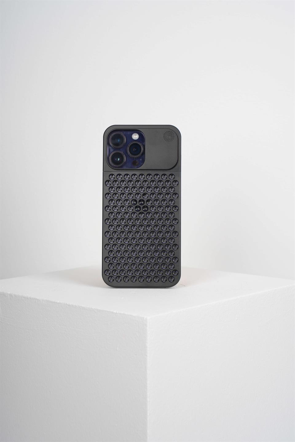 The Bulwark 14 Pro Max SİYAH Alüminyum Alaşımlı,Kokulu Metal Kızaklı Telefon Kılıfı