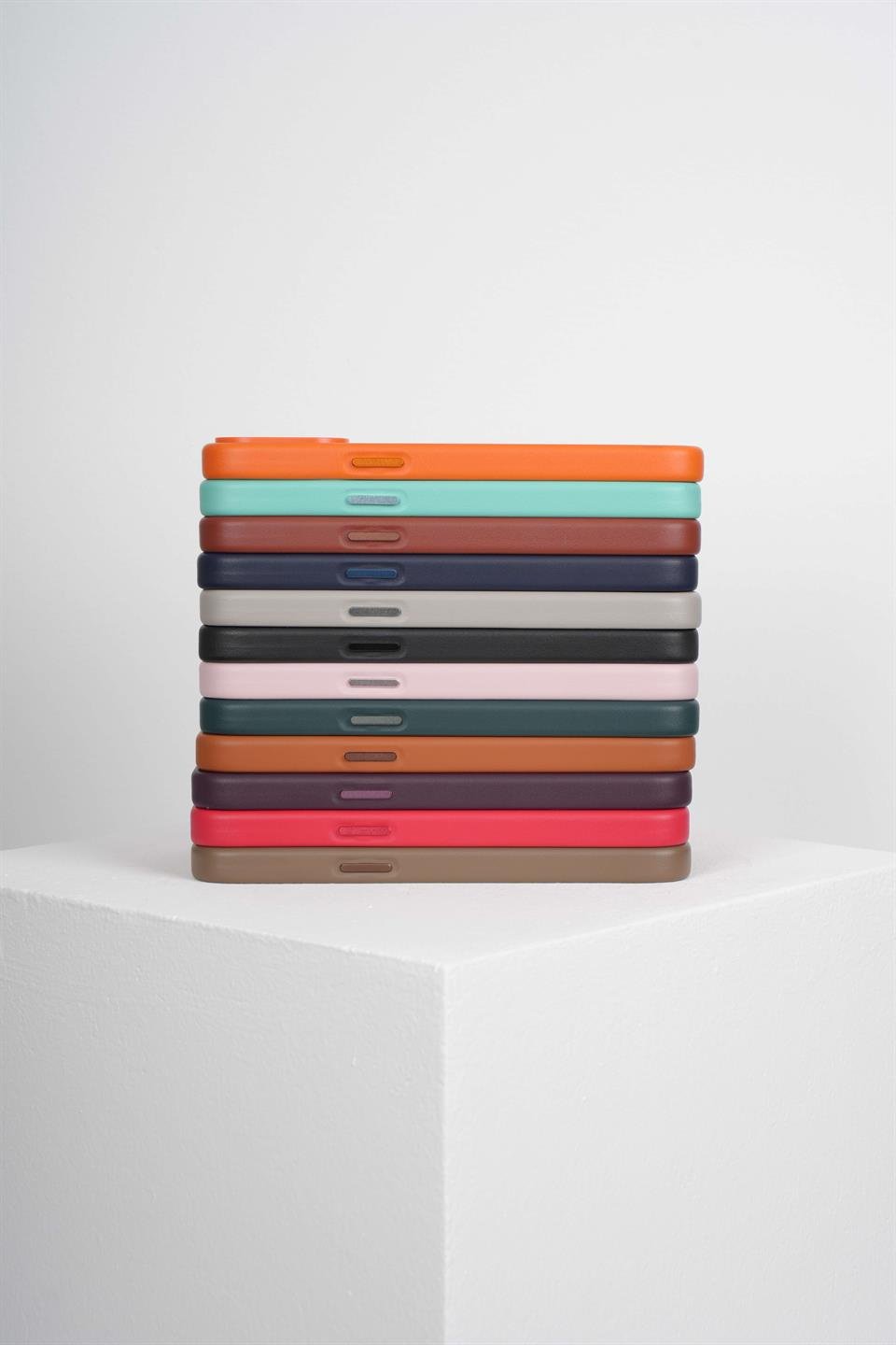 Triton Iphone 14 Pro Max Pembe Kılıf Manyetik Özellikli Deri Kılıf