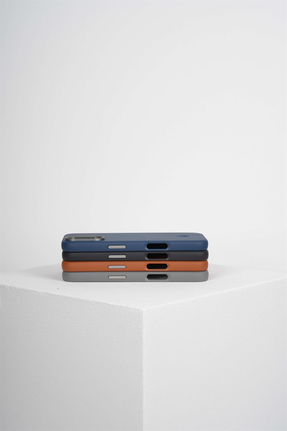 Luxe Iphone 16 Mavi Manyetik Özellikli Kılıf