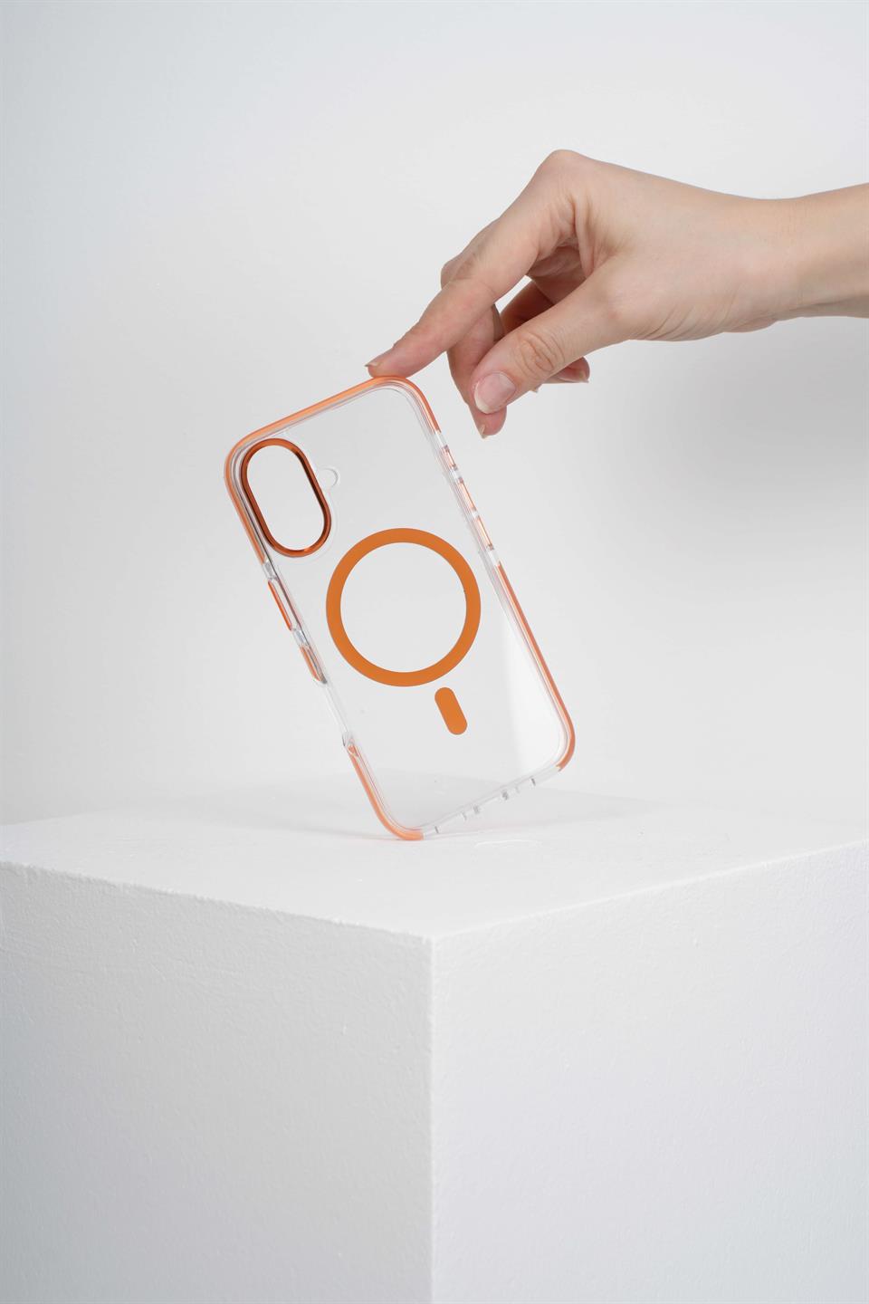 Onyx  Iphone 16 Turuncu Kılıf Manyetik Özellikli Şeffaf Sert Pc Embos Kılıf+Kamera Koruyucu
