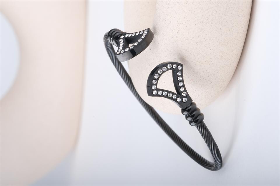 HERENA BLACK   STEEL BRACELET 