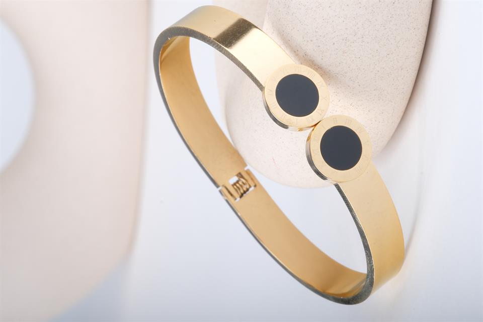 NOSTALGIA  GOLD STEEL BRACELET