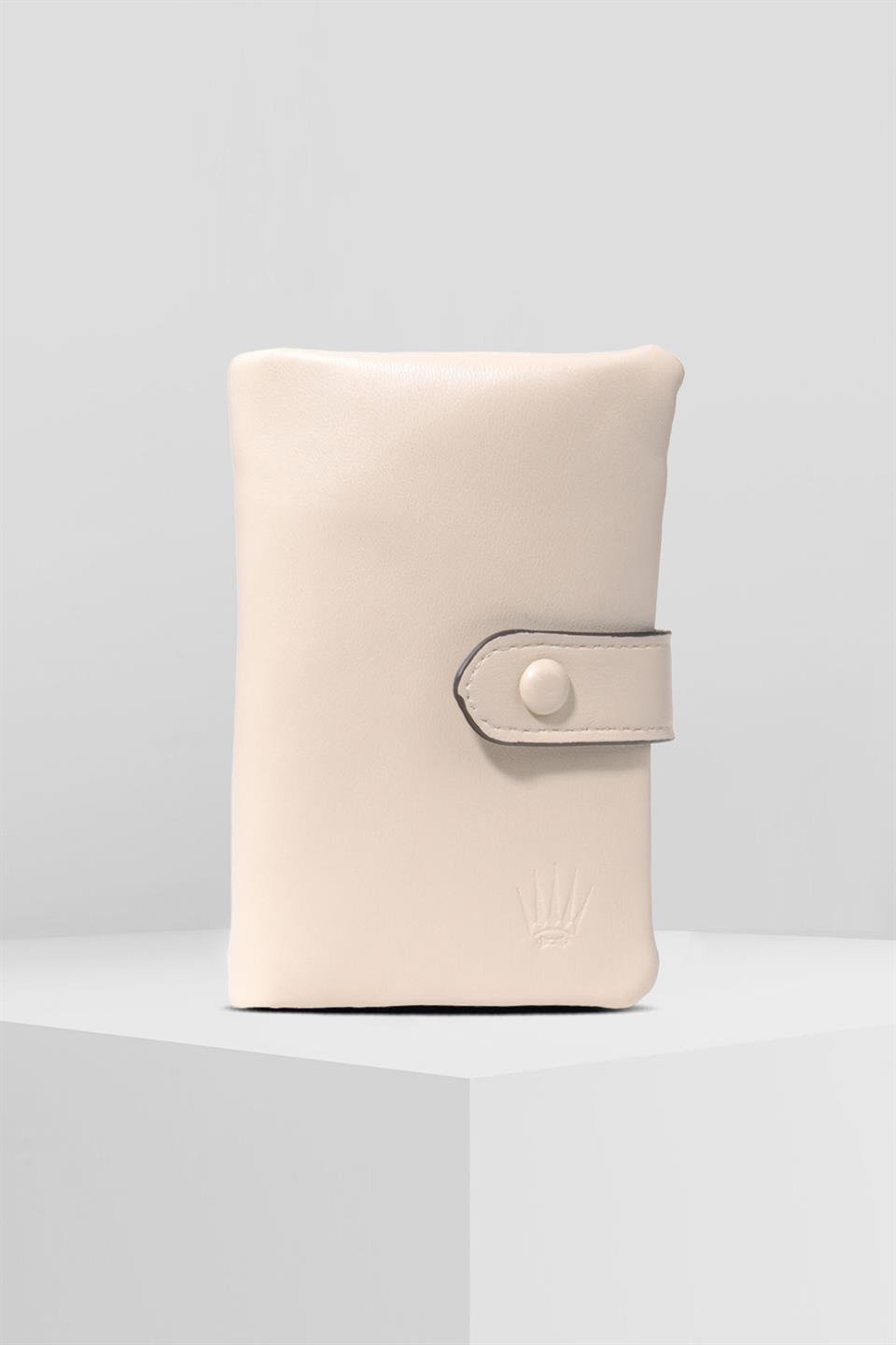 KREM KARTLIK VE CÜZDAN 6 ADET KART BÖLMELİ ÇITÇIT KİLİT SİSTEMLİ TASARIM CÜZDAN RODICA