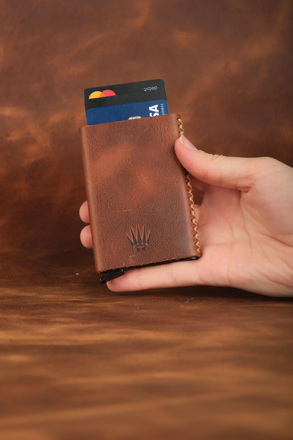 Cortex Slim Clot Kahve Hakiki Deri Bölmeli Kızaklı Mekanizmalı Kartlık 