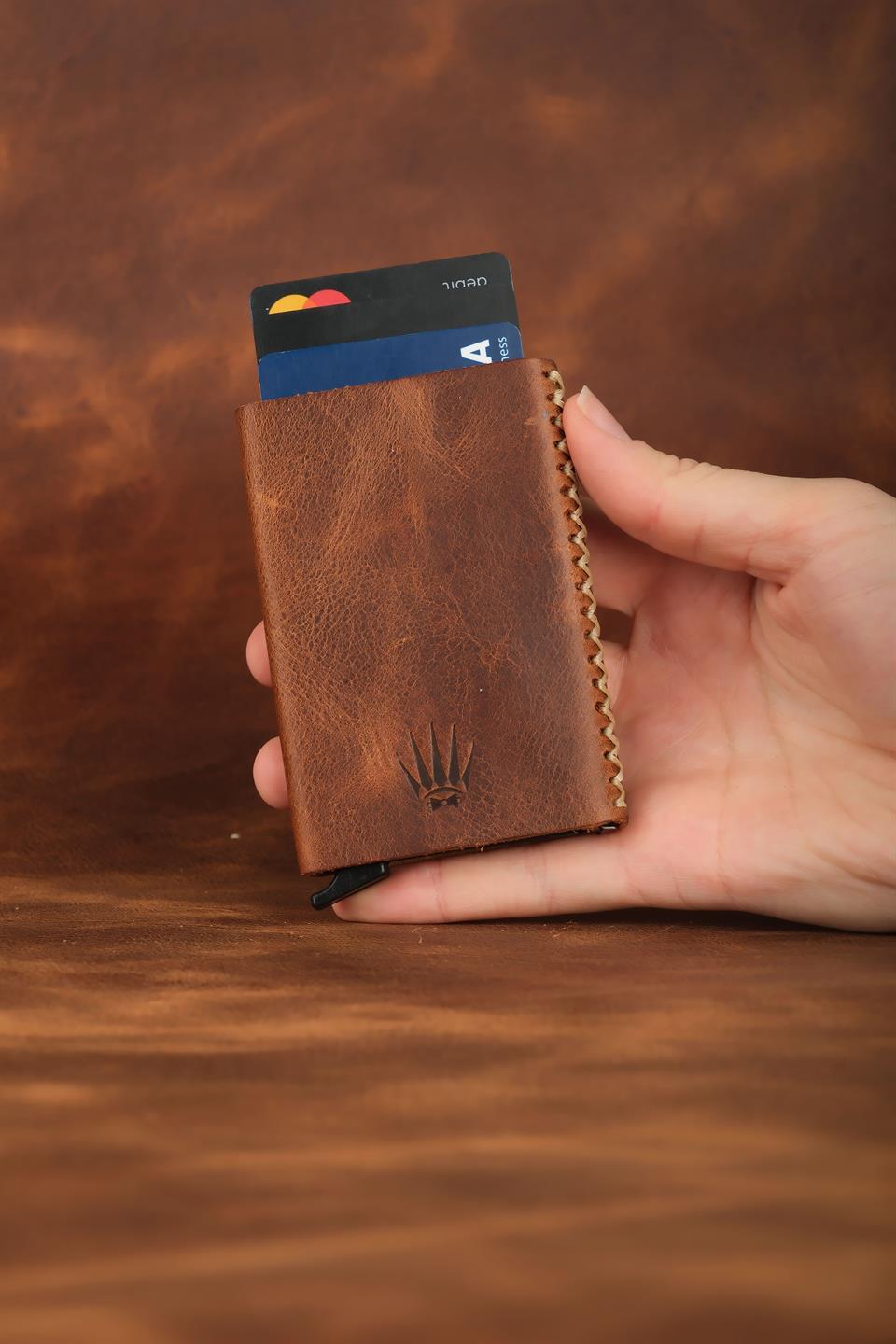 Cortex Slim Clot Taba Hakiki Deri Bölmeli Kızaklı Mekanizmalı Kartlık 