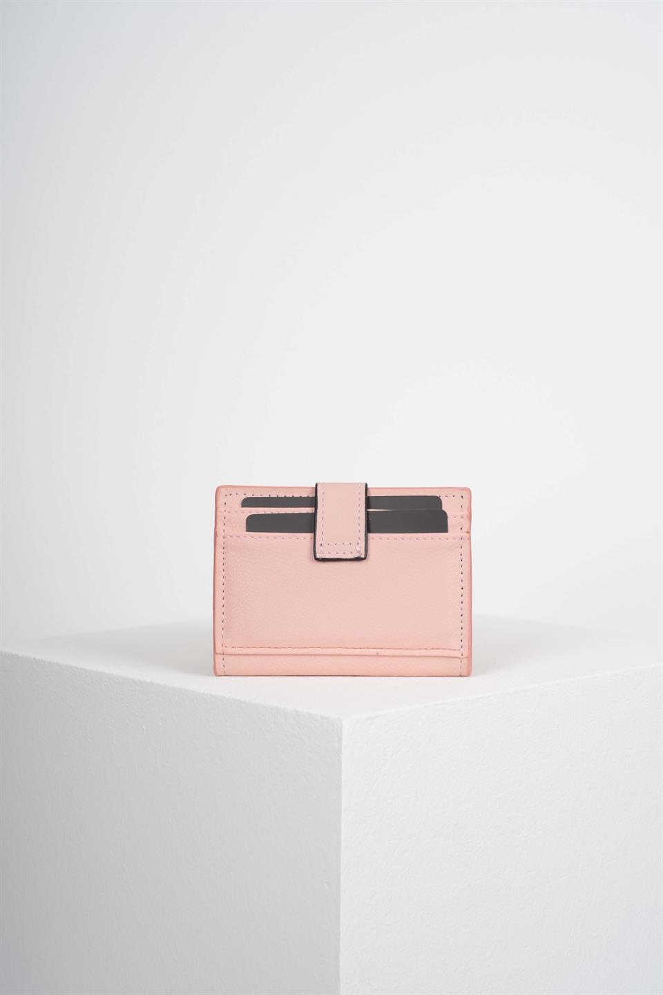 DESENLİ PUDRA PEMBE KARTLIK 8 ADET KART BÖLMELİ ÇITÇIT KİLİT SİSTEMLİ TASARIM CÜZDAN MONTİ