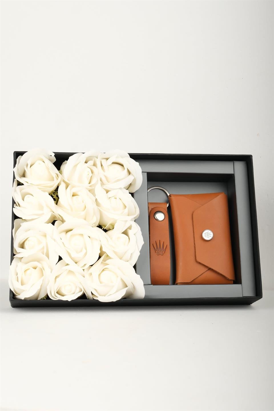Çiçekli Hediye Seti Hakiki Deri Buttero Naturel Cüzdan&Anahtarlık 