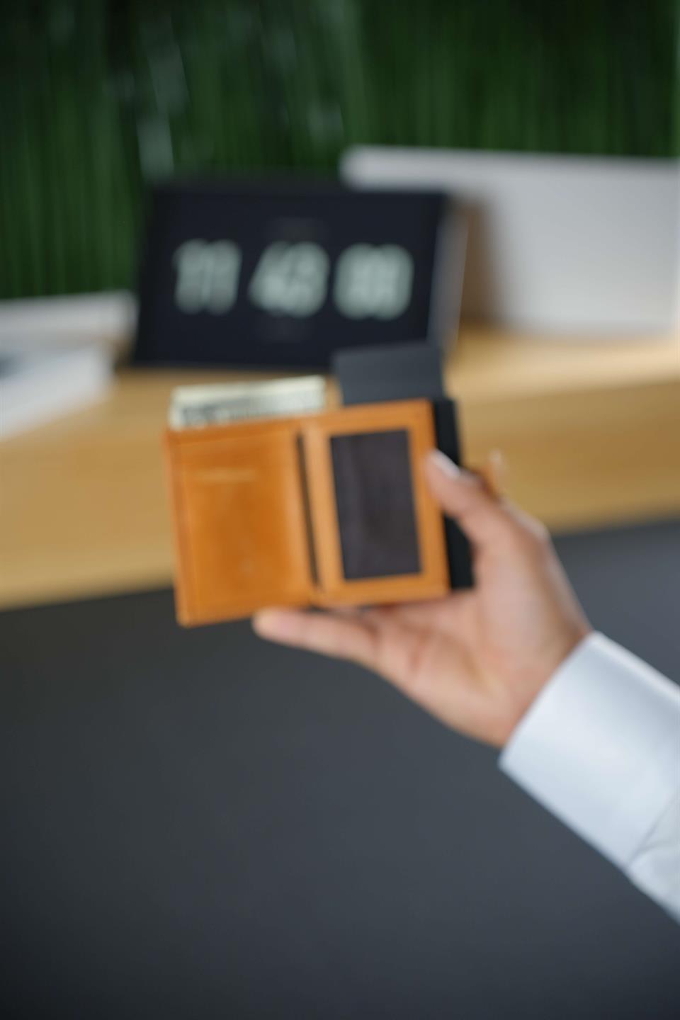 Luminous Crazy Sarı Hakiki Deri Mekanizmalı Kartlık Cüzdan